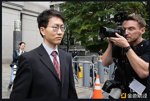 马斯克的心灵炼狱：一个亿万富翁的自我折磨与商业哲学